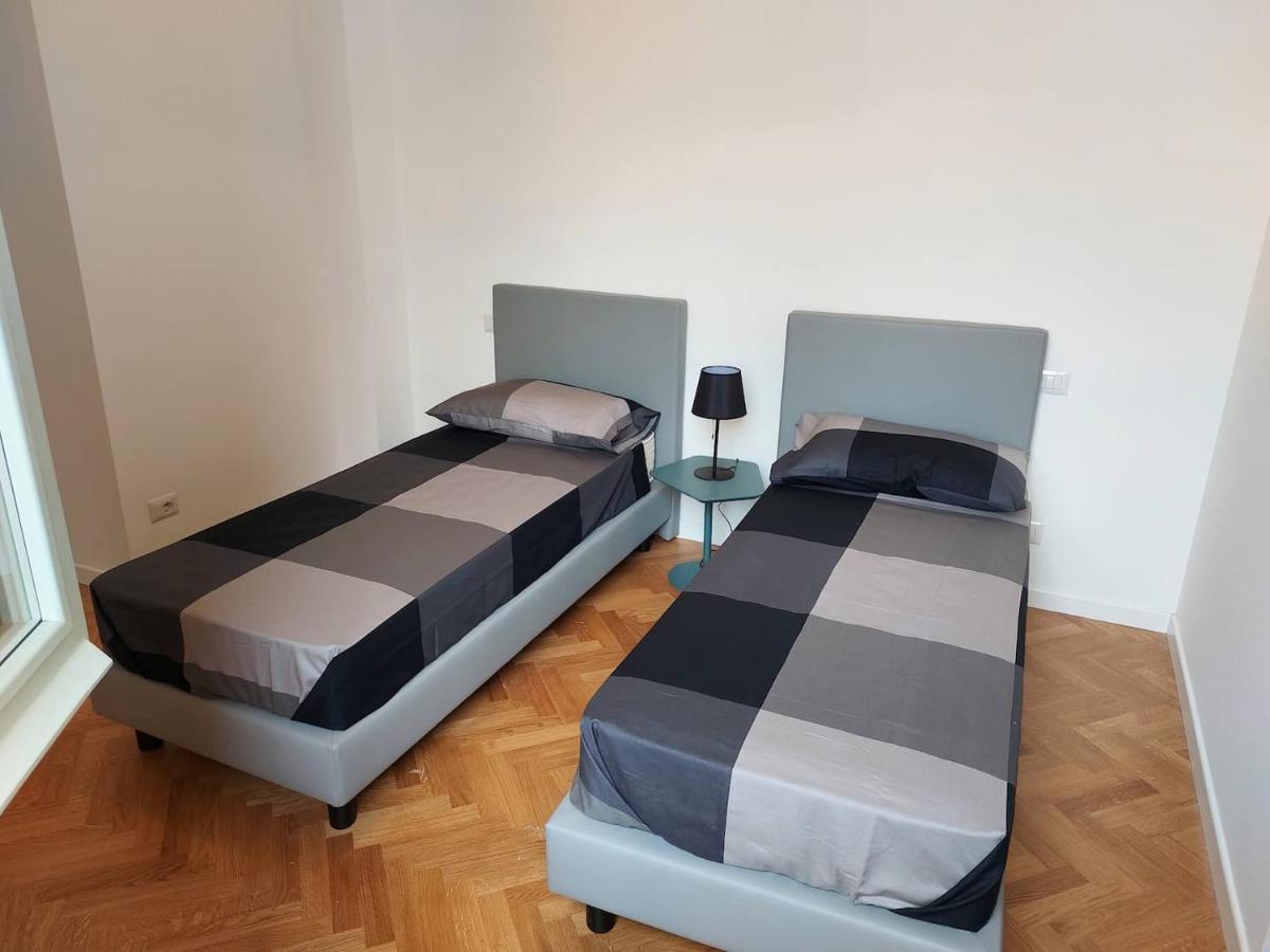 Apartament Maestrale Flexyrent - Parking - Wifi - A C - Brand New Rapallo Zewnętrze zdjęcie